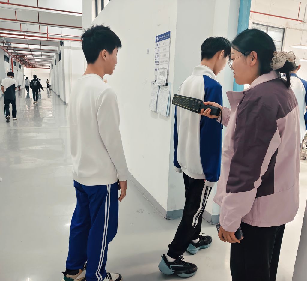 检测半期教与学 策划后续绩与 ——惠州理工普职融通高考班期中考试圆满结束