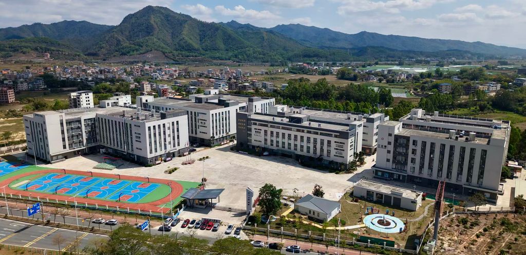 惠州理工学校2026-2027学年各专业人才培养方案公示