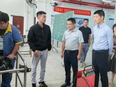 惠州城市职业学院教务处到我校检查指导三二分段合作专业人才培养工作