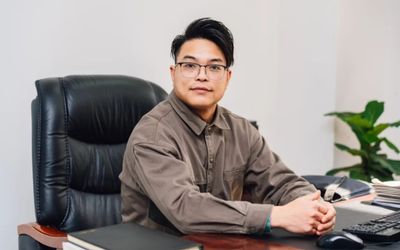 校友采访录之黄庆焕:从模具设计到汉堡王国的成功转型之路