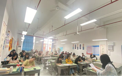 惠州理工学校2024-2025学年第二学期高考班期中考试圆满结束
