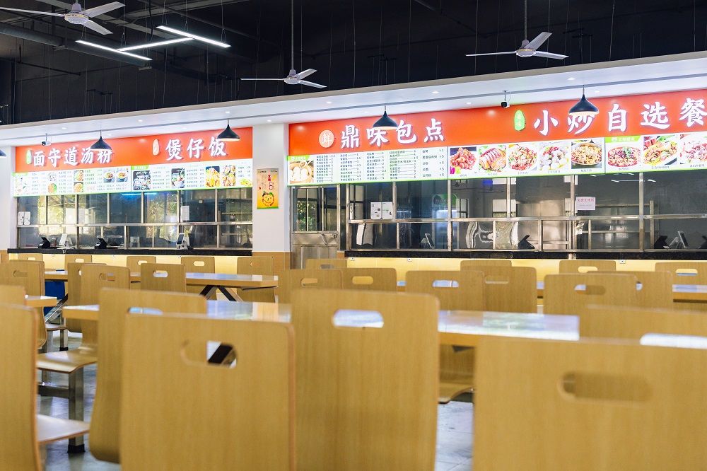 食堂.jpg